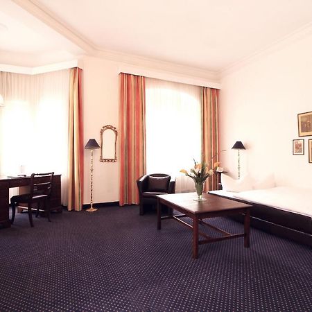 Der Fuerstenhof Kempten Bagian luar foto